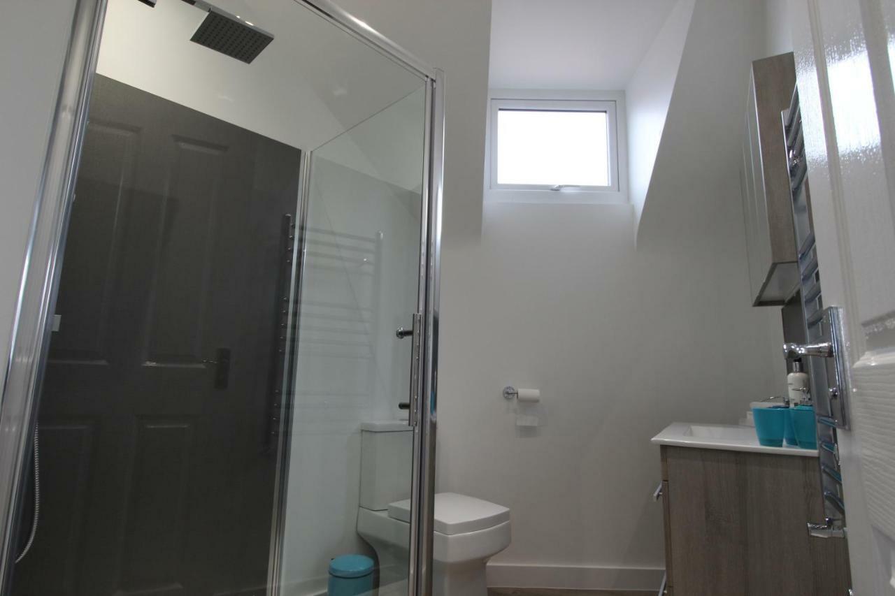 2 Serviced Apartments In Childwall-South Liverpool - Each Apartment Sleeps 6 Dış mekan fotoğraf
