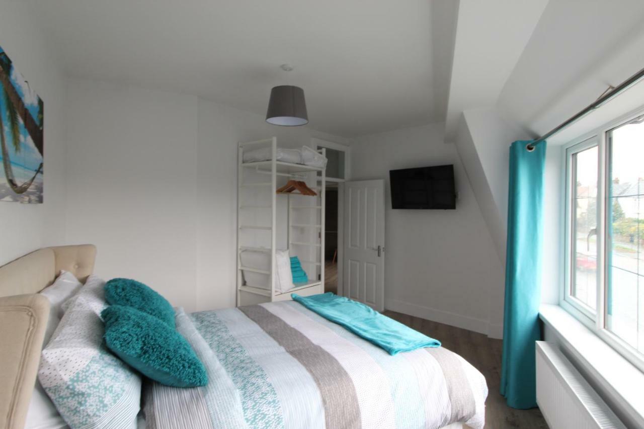 2 Serviced Apartments In Childwall-South Liverpool - Each Apartment Sleeps 6 Dış mekan fotoğraf