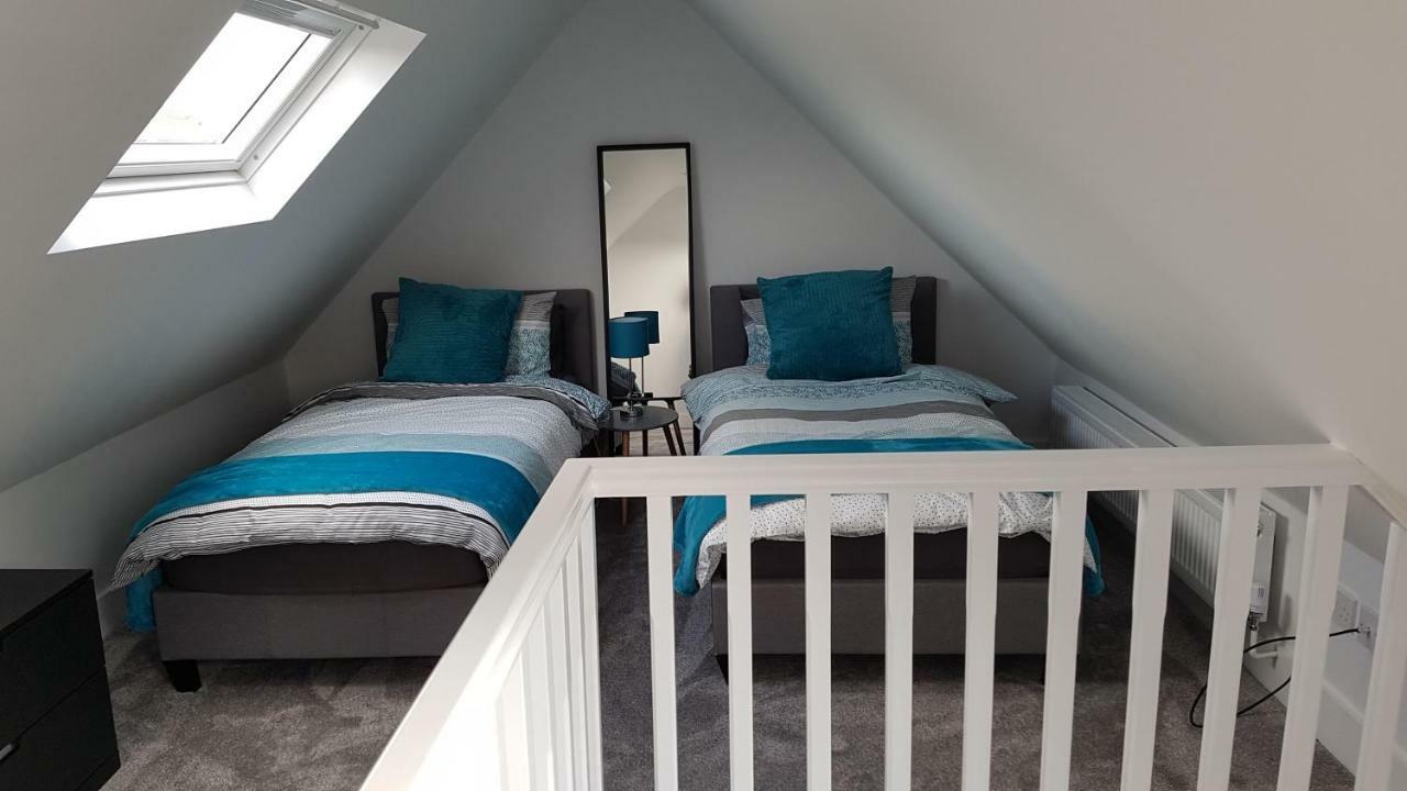 2 Serviced Apartments In Childwall-South Liverpool - Each Apartment Sleeps 6 Dış mekan fotoğraf